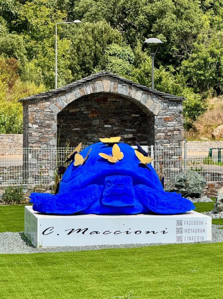 Hermann Osmosis – Commande publique – Sculpture fibre de verre & acier – 300 cm – 2024