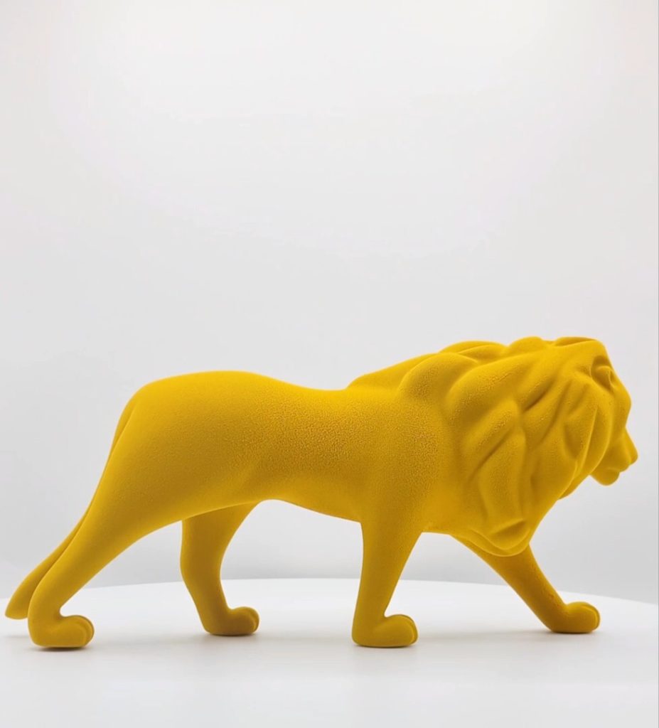 Lion – Extra mat Yellow – 30 cm