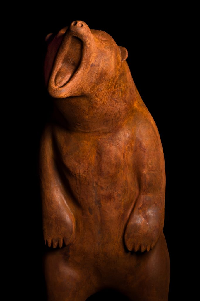 Grizzly- Sculpture en fibre de verre et métal oxydé - 170 cm